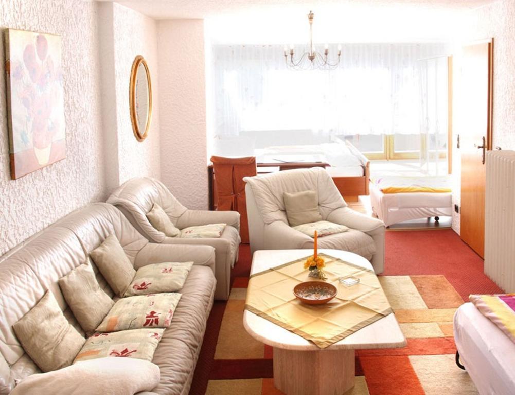Landhotel Schonblick 바트헤른알브 객실 사진